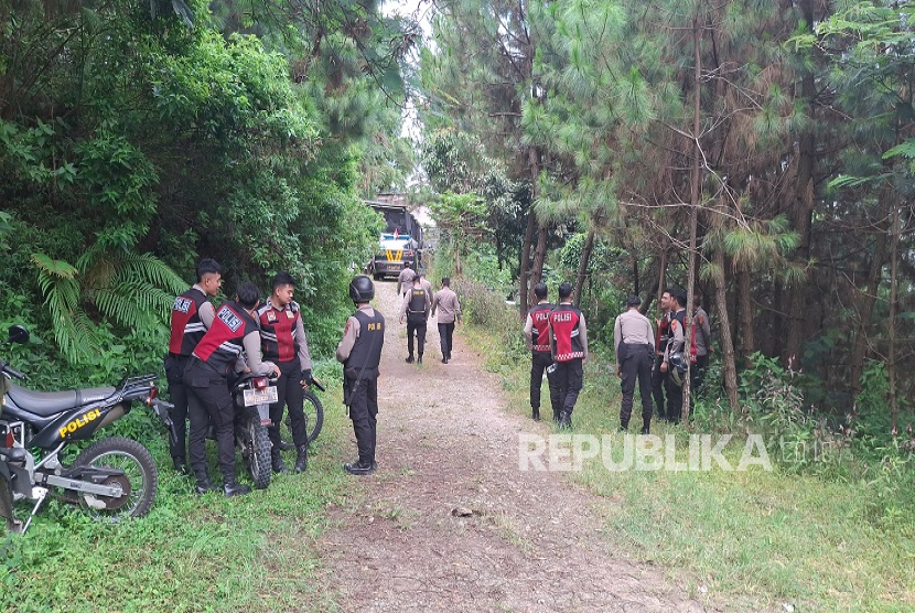 Lembang Park Zoo Sebut Macan Tutul Kabur dengan Menjebol Atap Kandang