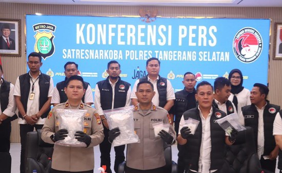 Polisi Tangkap 6 Pengedar Narkoba di Bekasi, Sita 686,21 Gram Sabu-Senpi
