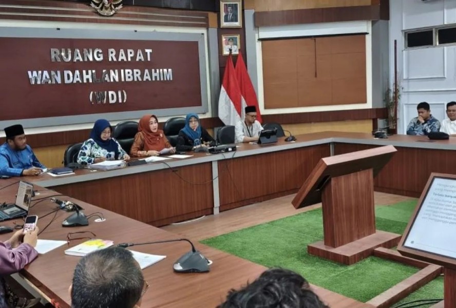 Kabel Optik Jerat Leher Warga,Pemkot Dumai Instruksikan Penertiban Provider Internet