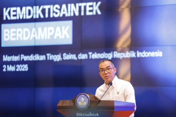 Mendiktisaintek Minta Mahasiswa Indonesia Tidak Meninggalkan AS