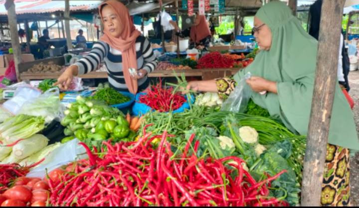 Sumbar dan Sumut Dilanda Bencana Alam, Distribusi Cabai dan Sayur ke Pekanbaru Masih Lancar