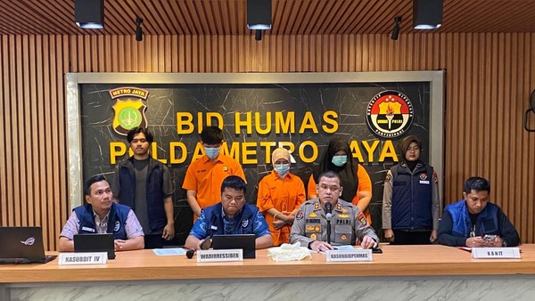 Polisi Bongkar Investasi Bodong Modus Love Scamming, Korban Rugi Rp 423 Juta