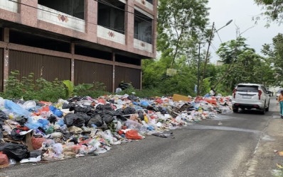 Diduga Tak Sesuai Perda, LPS di Kelurahan Binawidya Tarik Retribusi Sampah Rp20 Ribu per Bulan