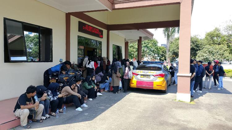 Ratusan Calon Pekerja di Batam Tertipu Lowongan Kerja Fiktif