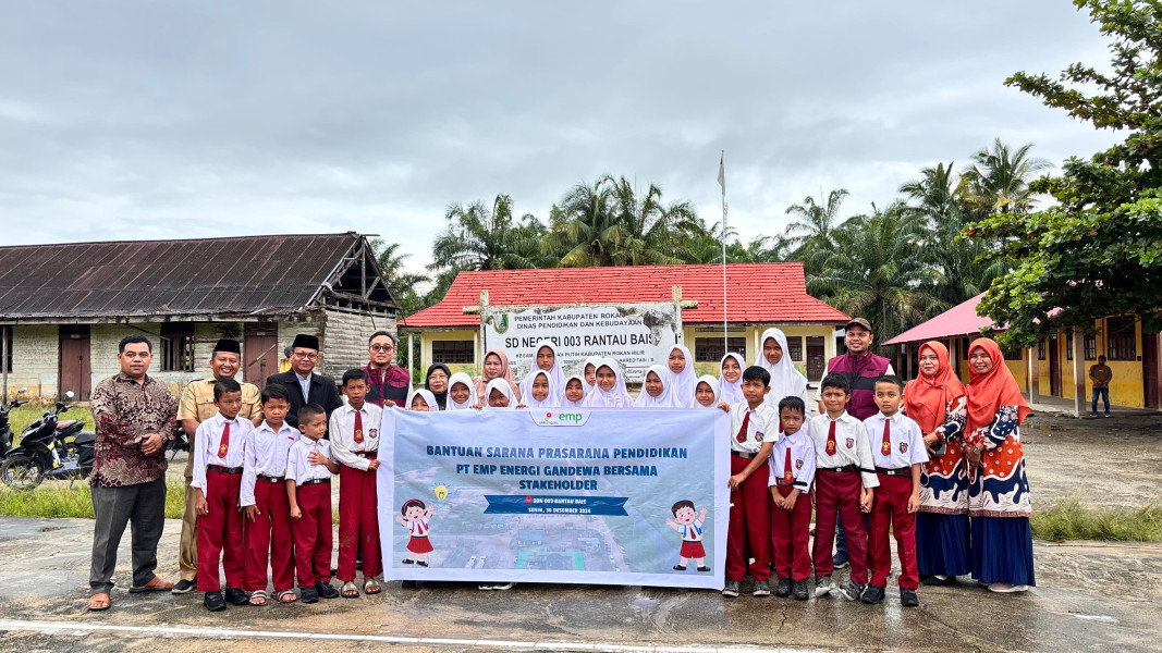 PT EMP Energi Gandewa Serahkan Bantuan Mobiler kepada SDN 003 Kepenghuluan Rantau Bais