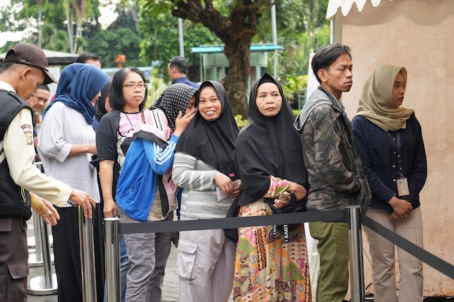 Sepekan Jelang Idulfitri, Ratusan Ribu Paket Sembako Murah PTPN IV PalmCo Ludes Diserbu Emak-emak
