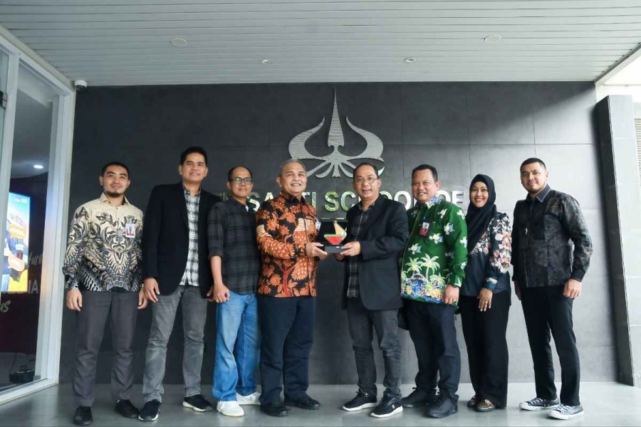 Jalin Kerja Sama Strategis, BRK Syariah Teken MoU dengan Sekolah Tinggi Media Komunikasi Trisakti