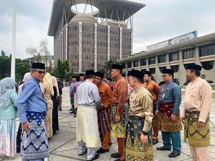 Sekdaprov Riau, SF Hariyanto Berpamitan Di Hari Terakhirnya Sebagai ASN dan Sekda