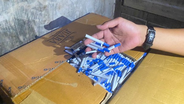 Sindikat Pita Cukai Rokok Palsu di Labusel Dibongkar Polisi