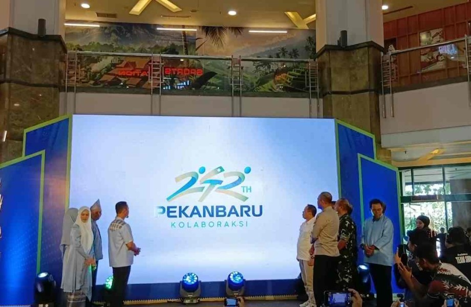 Rilis Logo HUT ke-242, Wali Kota Pekanbaru Bawa Program Listrik Gratis dan Sunat Massal
