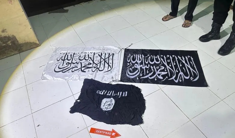 Densus 88 Tangkap Empat Pendukung ISIS di Sumbar dan Sumut