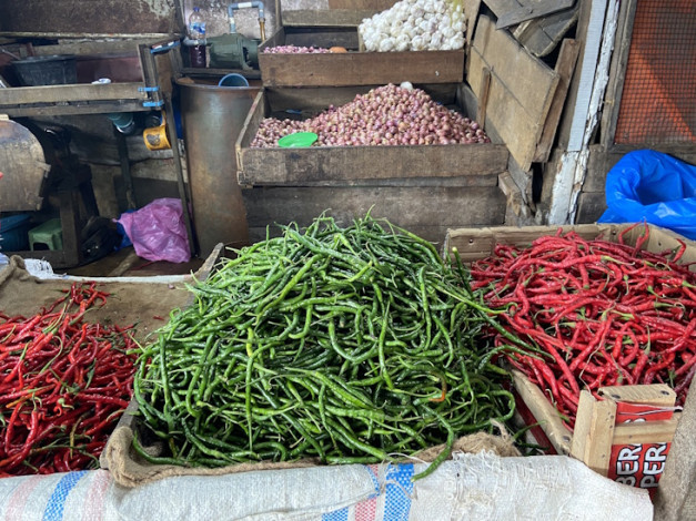 Harga Sejumlah Bahan Pokok di Pekanbaru Masih Tinggi Akibat Bencana di Daerah Pemasok