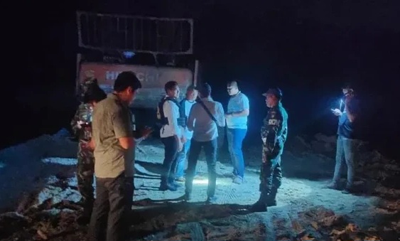 Polisi Gerebek Tambang Galian C Ilegal di Riau, Tangkap Operator Alat Berat