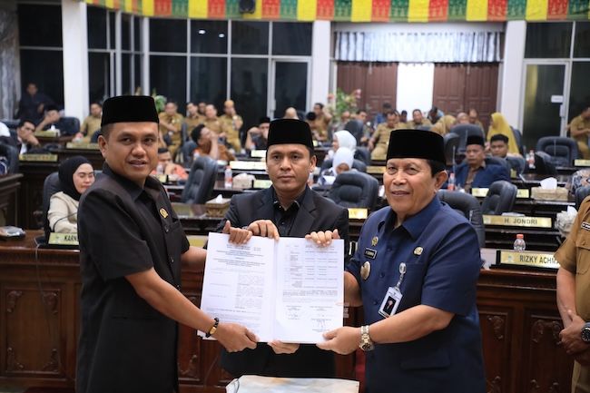 APBD-P Rohul 2024 Senilai Rp2 Triliun Disahkan