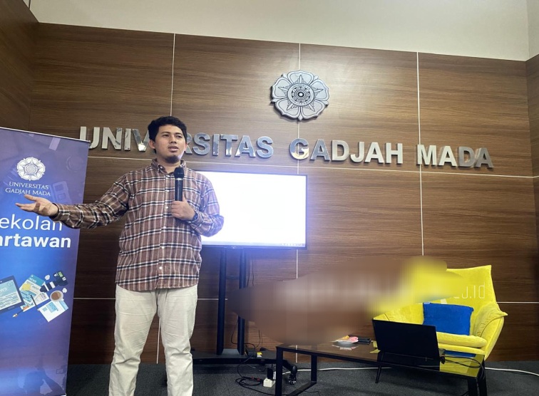 Sekolah Wartawan, Dosen Fisipol UGM Beri Kiat Susun Policy Brief Berbasis Bukti