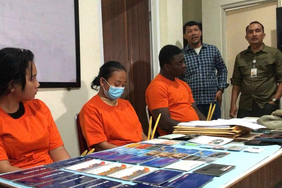 Modus Love Scam, WN Nigeria Tipu Wanita Pekanbaru Hingga Rugi Rp 365 Juta