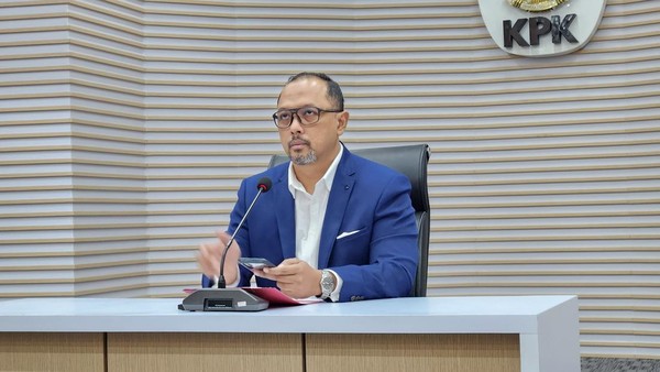 Hari Ini KPK Geledah Kantor PUPR Muba Terkait Proyek Jalan Tebing Bulang