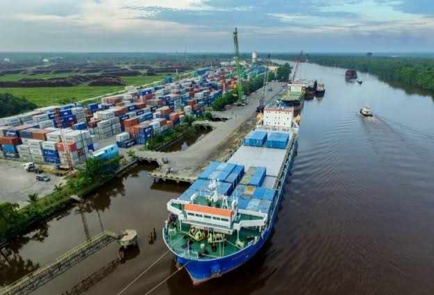Pasar Ekspor Tiongkok dan India Perkuat Surplus Perdagangan Riau