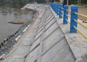 Proyek Turap Sungai Kampar di Desa Gobah Rampung