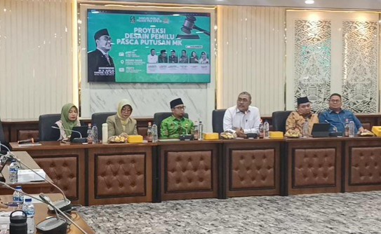 PKB Nilai Putusan MK Kerap Kontroversi: Penjaga Konstitusi Nggak Usah Ngatur