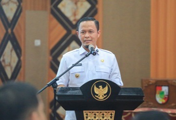 Pemko Pekanbaru Akan Bongkar Bangunan Tanpa IMB dan Tutupi Drainase