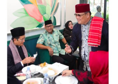 Menag Dukung Gerakan Dapur Indonesia yang Menjalankan Program MBGl