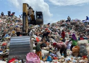 Ups! 343 Kepala Daerah Terancam Penjara Gara-gara Pengelolaan Sampah Sistem Open Dumping
