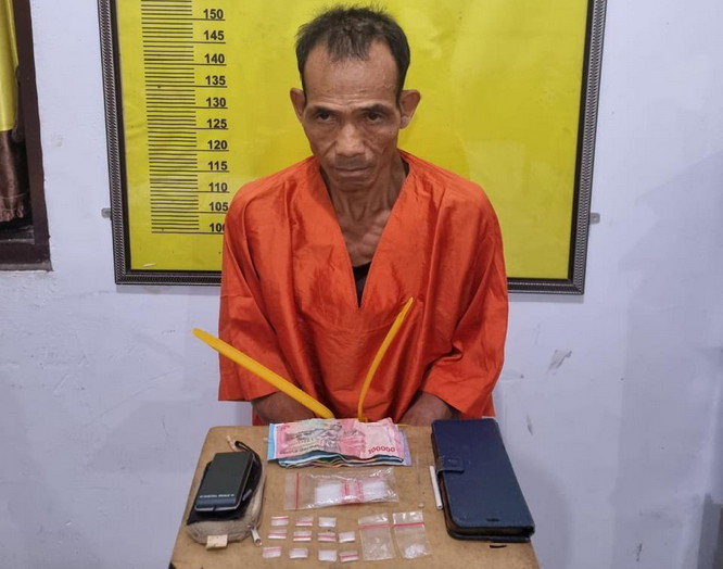 Miliki 13 Paket Sabu, Seorang Kakek di Inhu Ditangkap Polisi