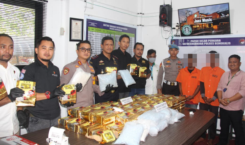 100 Bungkus Disita, Petugas Gabungan Gagalkan Penyeludupan Sabu dan Ekstasi di Bengkalis