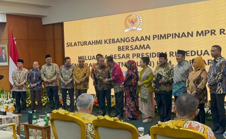 Golkar Usulkan Presiden Soeharto Dapat Gelar Pahlawan Nasional