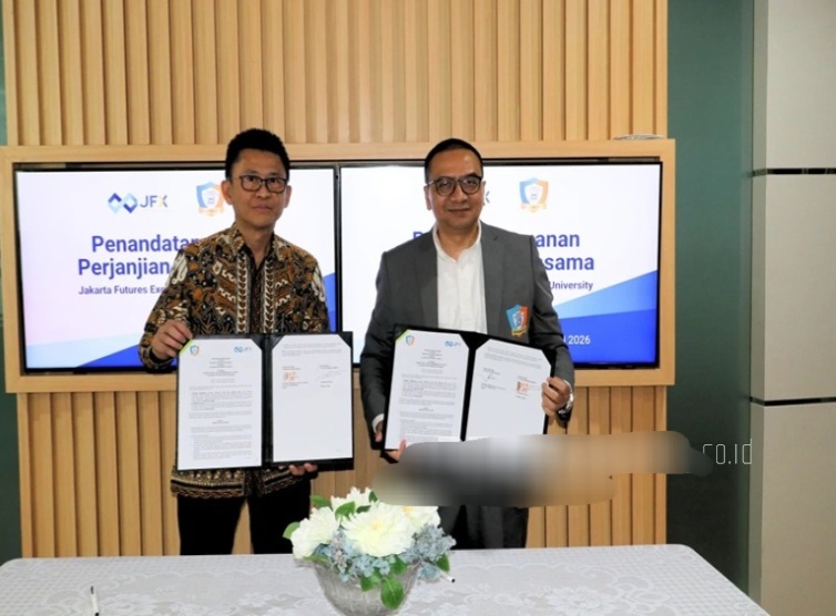 Cyber University Resmi Gandeng JFX, Buka Gerbang Karier Mahasiswa di Industri Fintech
