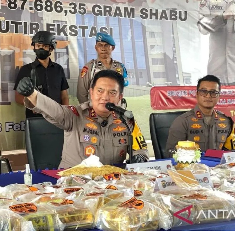 Rotasi jabatan, Kapolda Riau Irjen Iqbal digantikan Irjen Herry