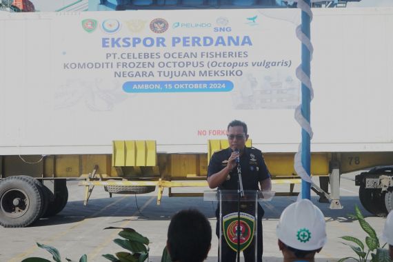 Bea Cukai Kawal Ekspor Perdana 15,89 Ton Gurita Beku Asal Maluku ke Meksiko