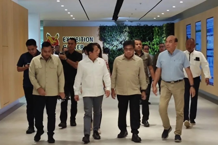 Menteri Lingkungan Hidup Tinjau Implementasi Pelestarian Hijau di RAPP