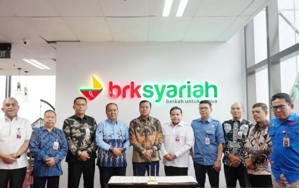 Atasi defisit anggaran, Pemkab Kuansing ajukan pembiayaan ke BRK Syariah untuk membayar THR pegawai