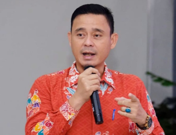 Gubernur Riau Minta KI Kawal SPMB, Tatang Tegaskan Jadi Atensi Khusus