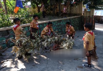 Pekalongan Kampanyekan Gerakan Sekolah Kelola Sampah