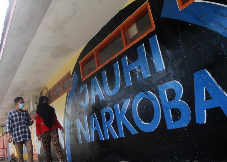 Rokok dan Alkohol Bisa Jadi 'Pintu Masuk' Remaja Terjerat Narkoba