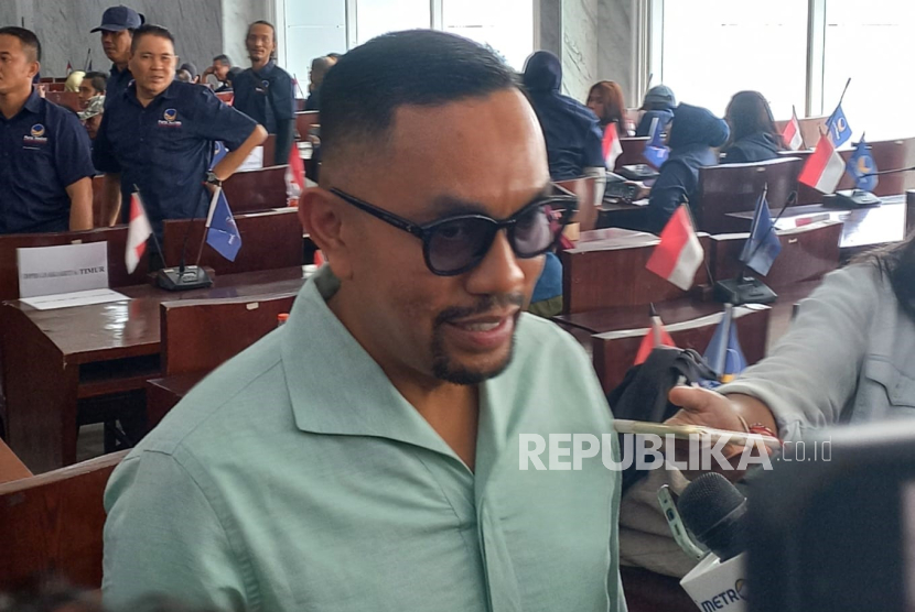 Tak Hanya Rumah Sahroni, Markas Nasdem Juga Digeruduk Massa