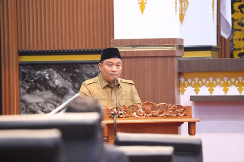 Wawako Pekanbaru Perintahkan Tarik 200 Unit Mobil Dinas dari Mantan Pejabat