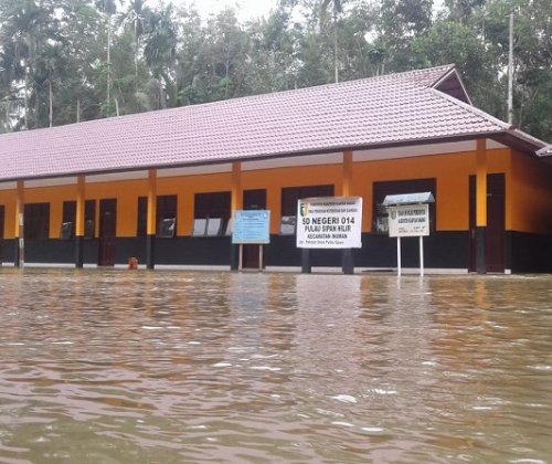 Empat Kecamatan di Kuansing Diterjang Banjir, Sekolah hingga Puskesmas Ikut Terdampak