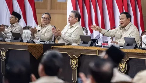 PAN Tiba-tiba Sebut Reshuffle Kabinet