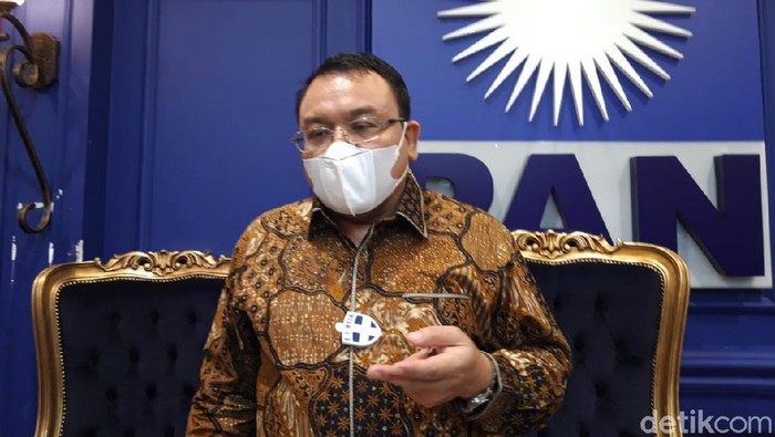 Komisi VII DPR Minta Uji Alas Kaki Ditolak AS Diduga Terpapar Radioaktif