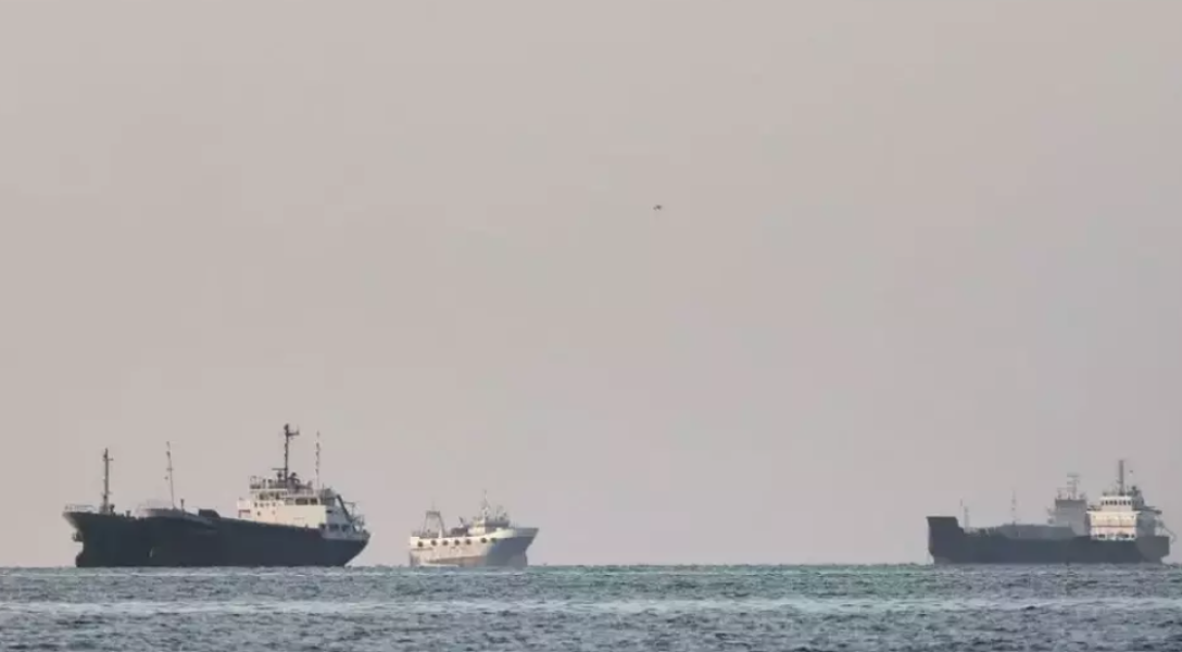 Badan Maritim Internasional Evakuasi 115 Kapal Keluar Selat Hormuz