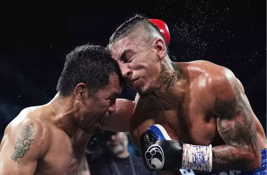 Pacquiao Imbang Lawan Barrios dalam Duel Sengit 12 Ronde