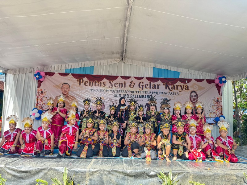 Meriah dan Penuh Warna: SDN 109 Palembang Rayakan Keberagaman Lewat Pentas Seni dan P5