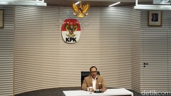 KPK Ungkap Pemeriksaan Japto Terkait Dugaan Aliran Metrik Ton Batu Bara