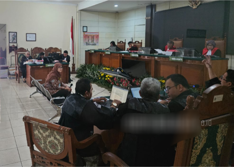Saksi Ungkap Tugas Ilmiah Residen Senior PPDS Undip Pakai Jasa Belasan Joki