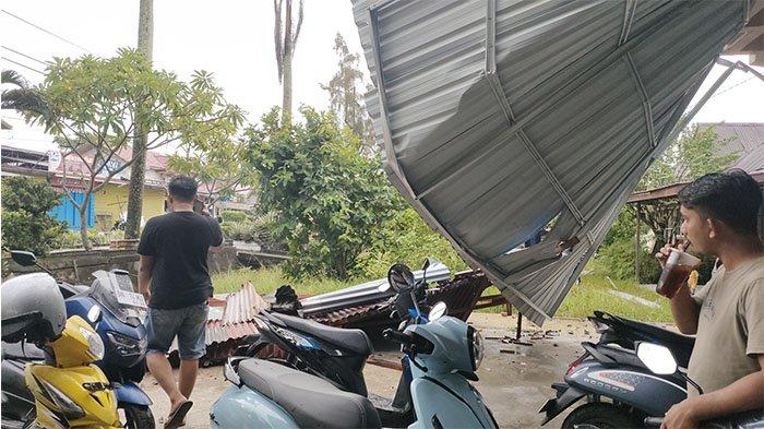 Atap Sekolah  dan Rumah Warga di Bengkalis Rusak, Akibat Angin Puting Beliung