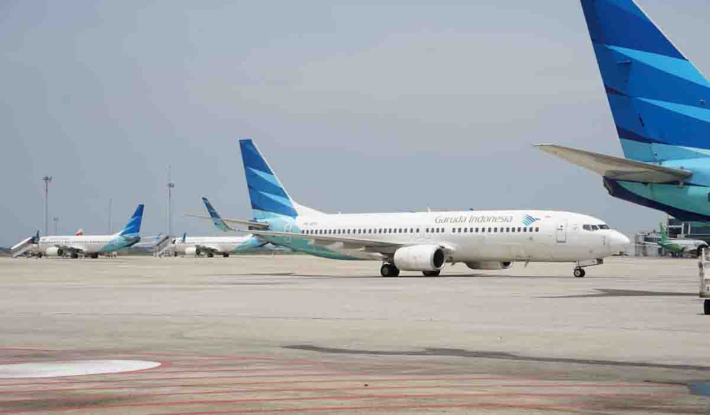Kaca Kokpit Retak, Penerbangan Garuda Indonesia GA 175 di Bandara SSK II Pekanbaru Dialihkan